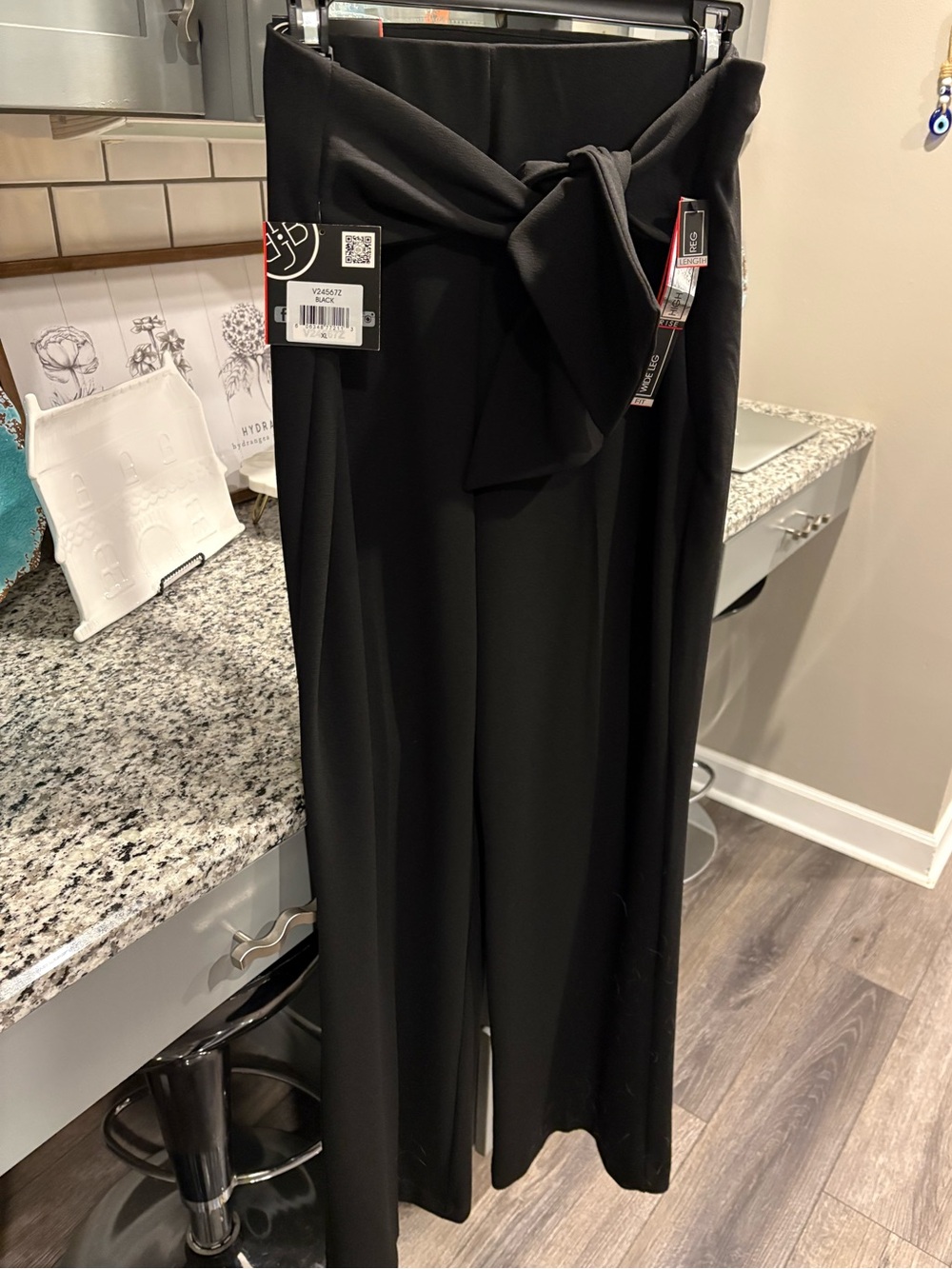 NWT Black High-Waist Wide Leg Pants with Tie Waist